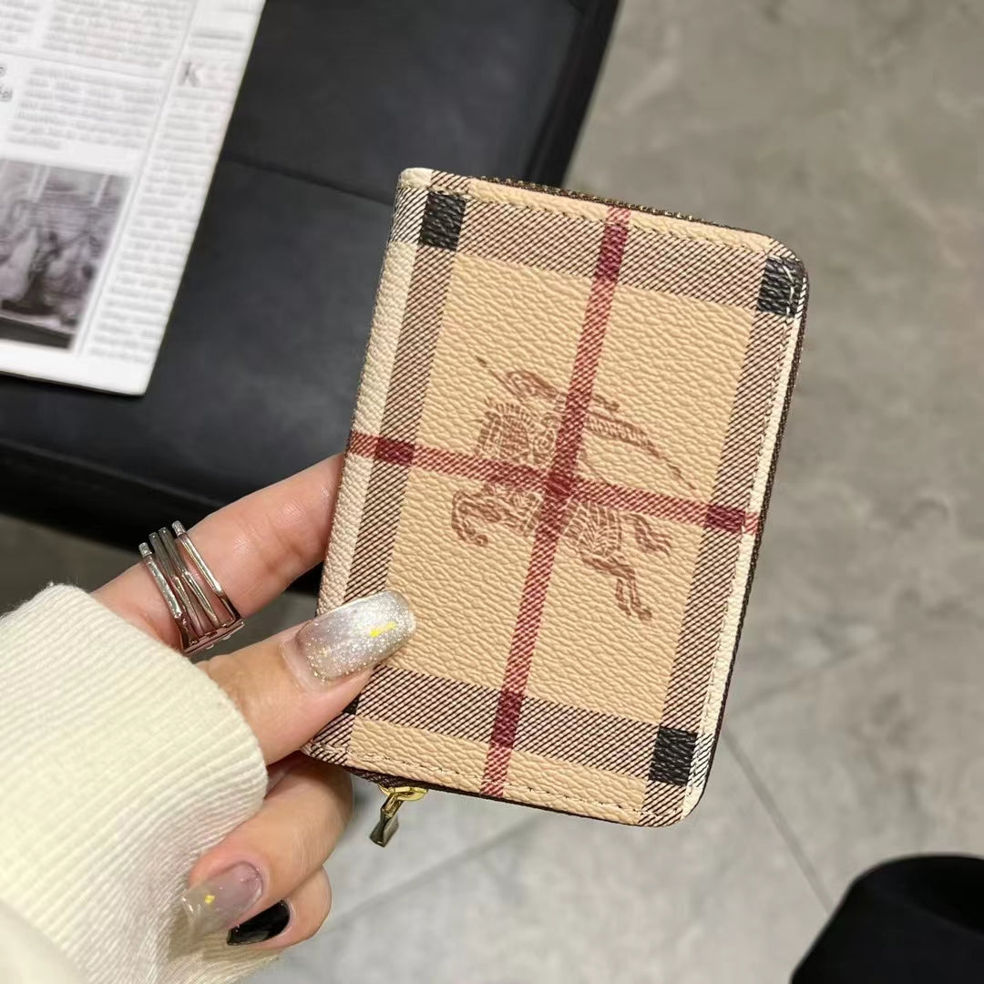 Luxusní kolekce Monogram Zipper Wallet – LV, GG a BBR