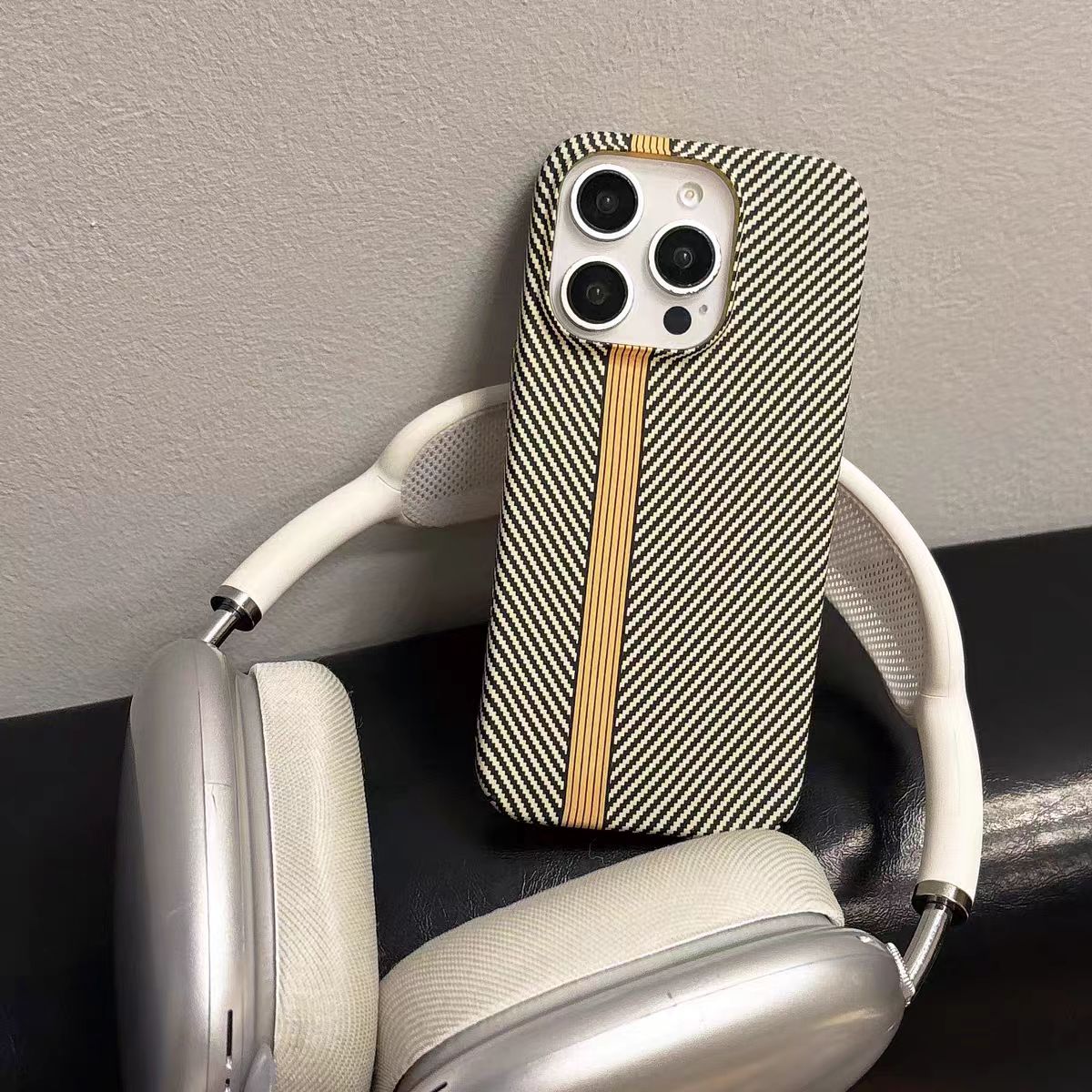 미니멀리스트 컬러 블록 탄소 섬유 패턴 휴대폰 케이스