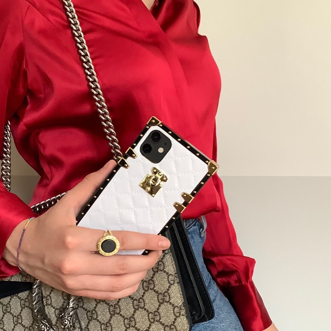 삼성 케이스 "화이트 가죽"