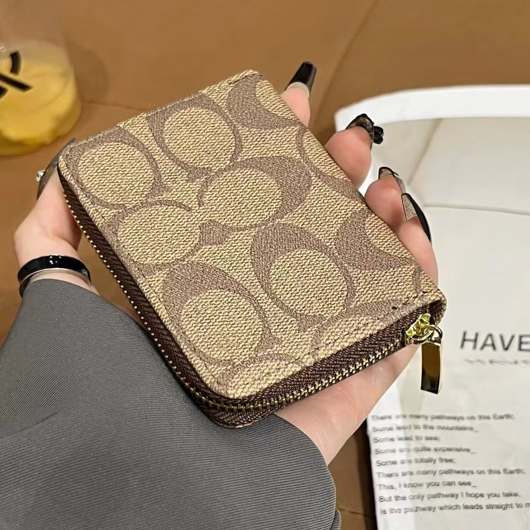 Luxusní kolekce peněženek na zip inspirovaná MK & CO