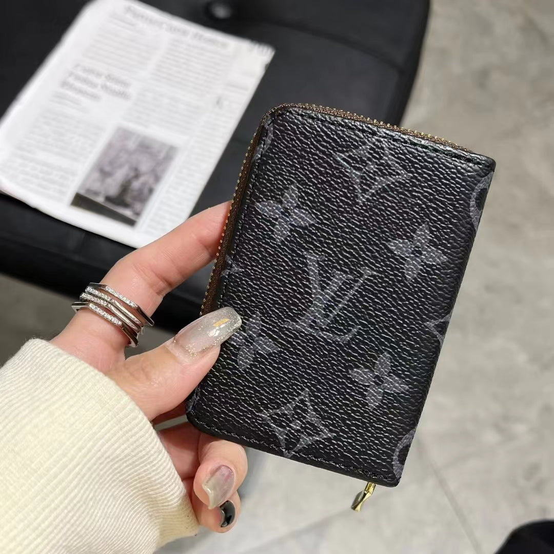 Luxusní kolekce Monogram Zipper Wallet – LV, GG a BBR