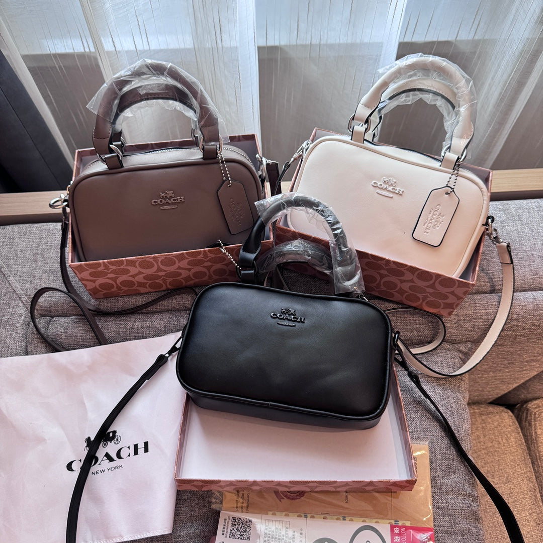 کیف دستی چرم زیبا: لمسی از لوکس سبک