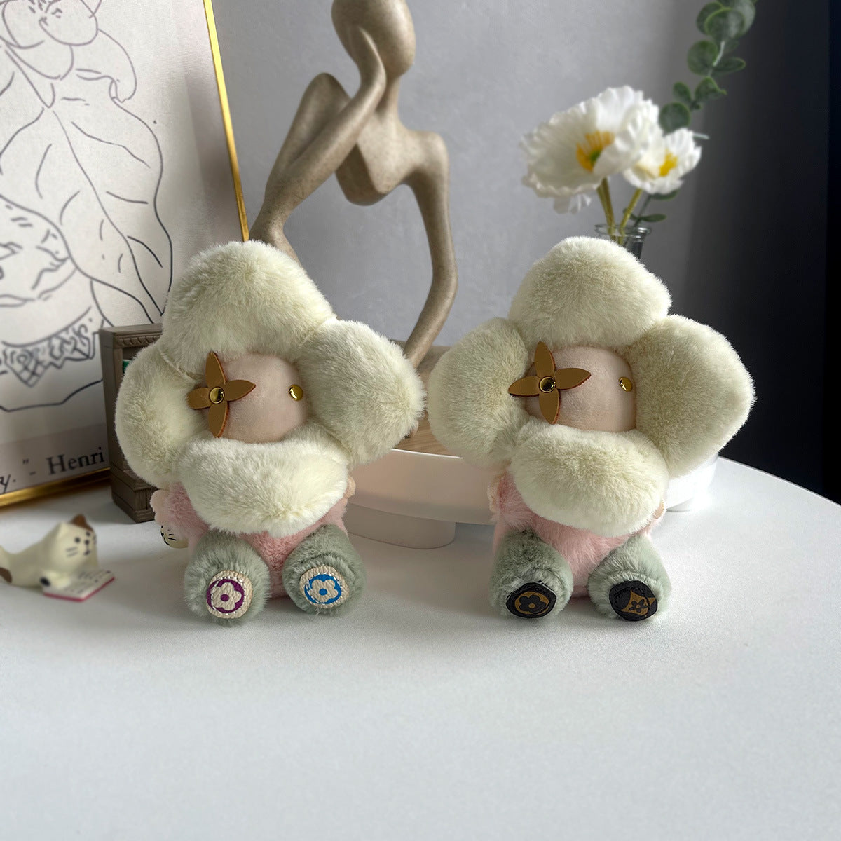 Aranyos napraforgó plüss kulcstartó – Vivian babatáska bűbáj nőknek, autó- és hátizsákdekoráció