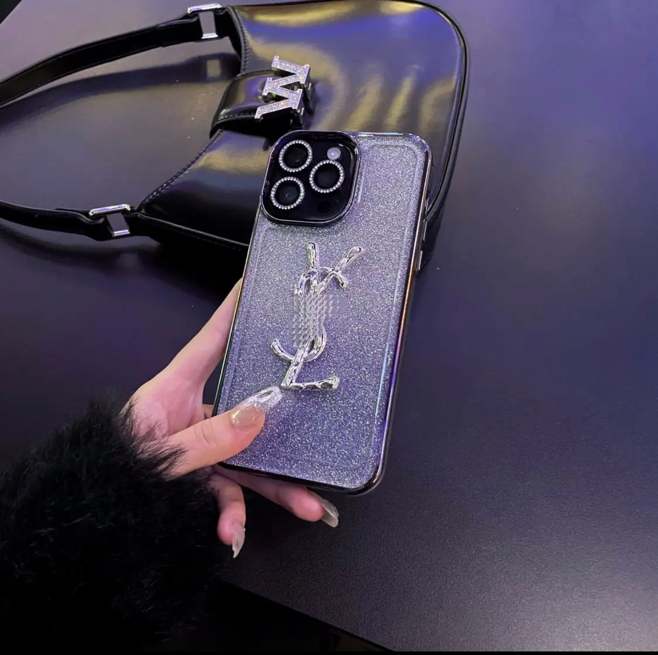 Pouzdro na iPhone Flash