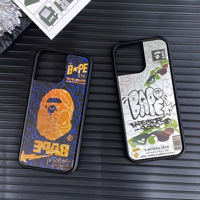 قاب آیفون مشکی میمون