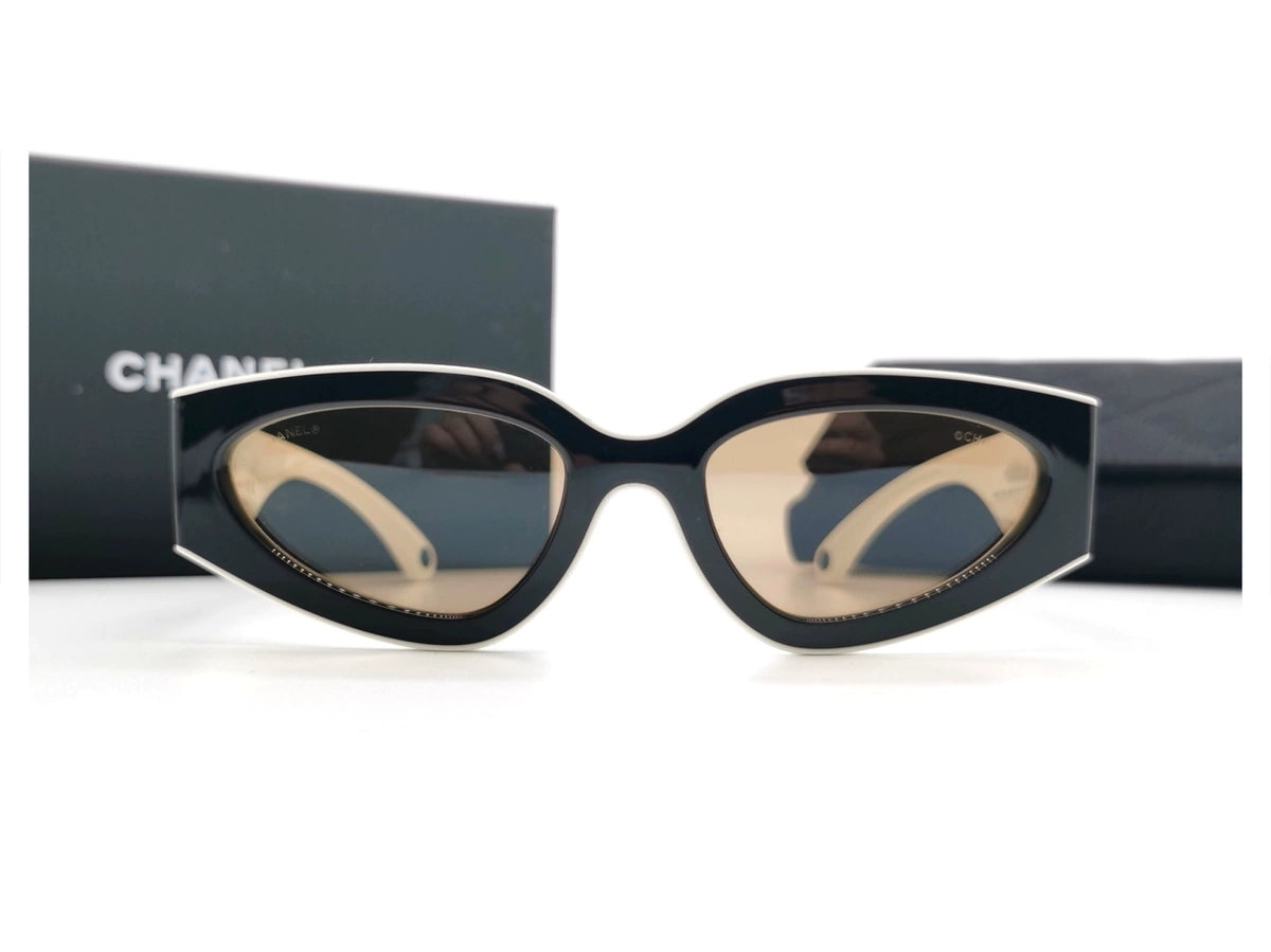 Obdélníkové acetátové sluneční brýle