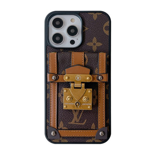 Husă pentru iPhone Lou GG cu lanț pentru carduri