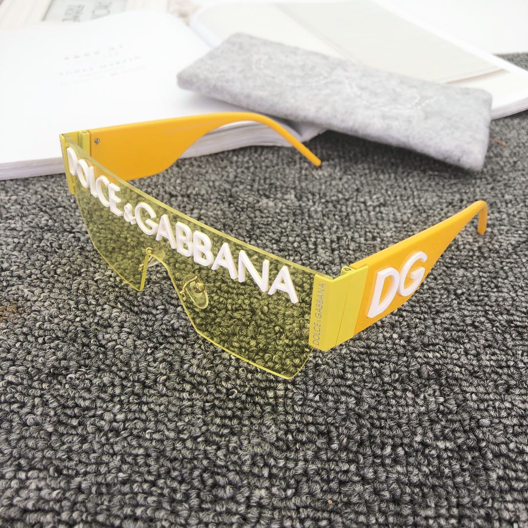 Žhavé módní čtvercové sluneční brýle