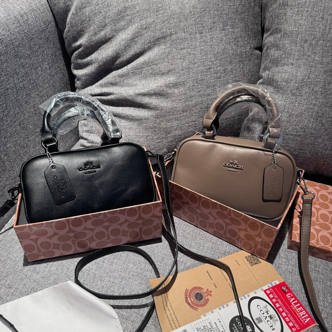 کیف دستی چرم زیبا: لمسی از لوکس سبک