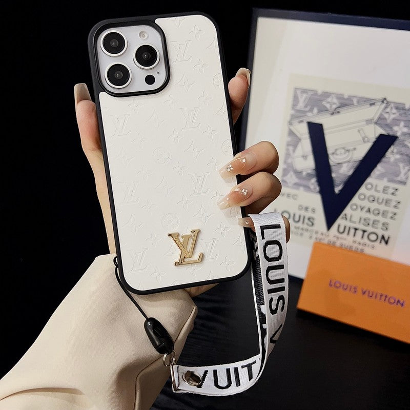 قاب آیفون لو براون زنجیر