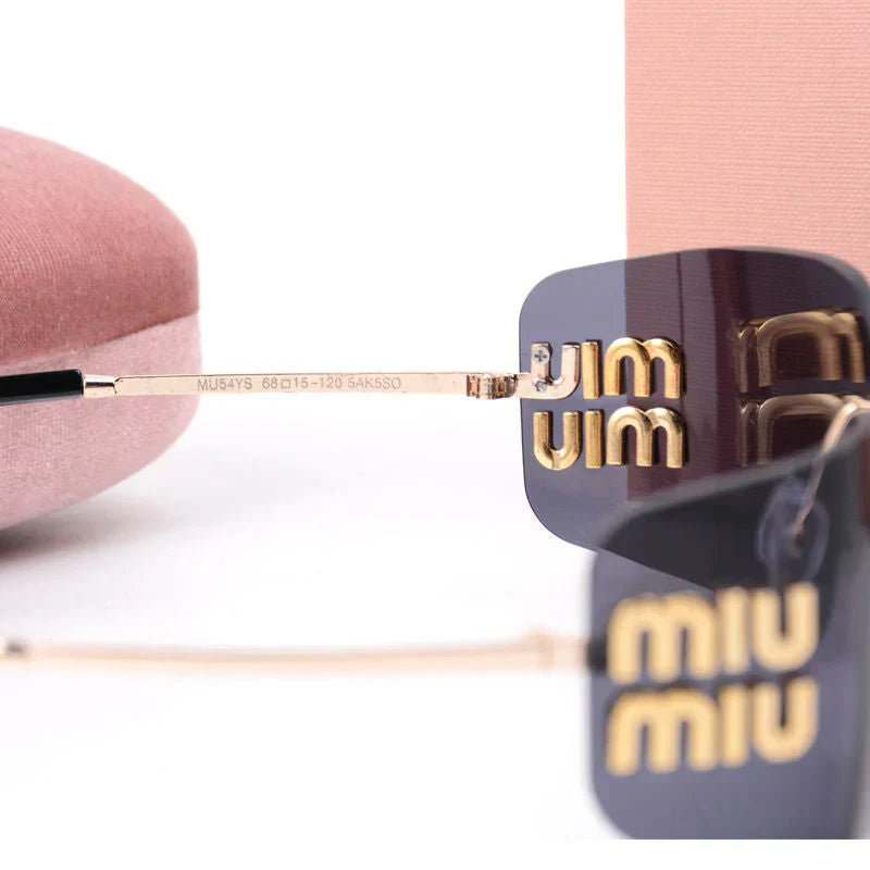 Divatos keret nélküli napszemüveg