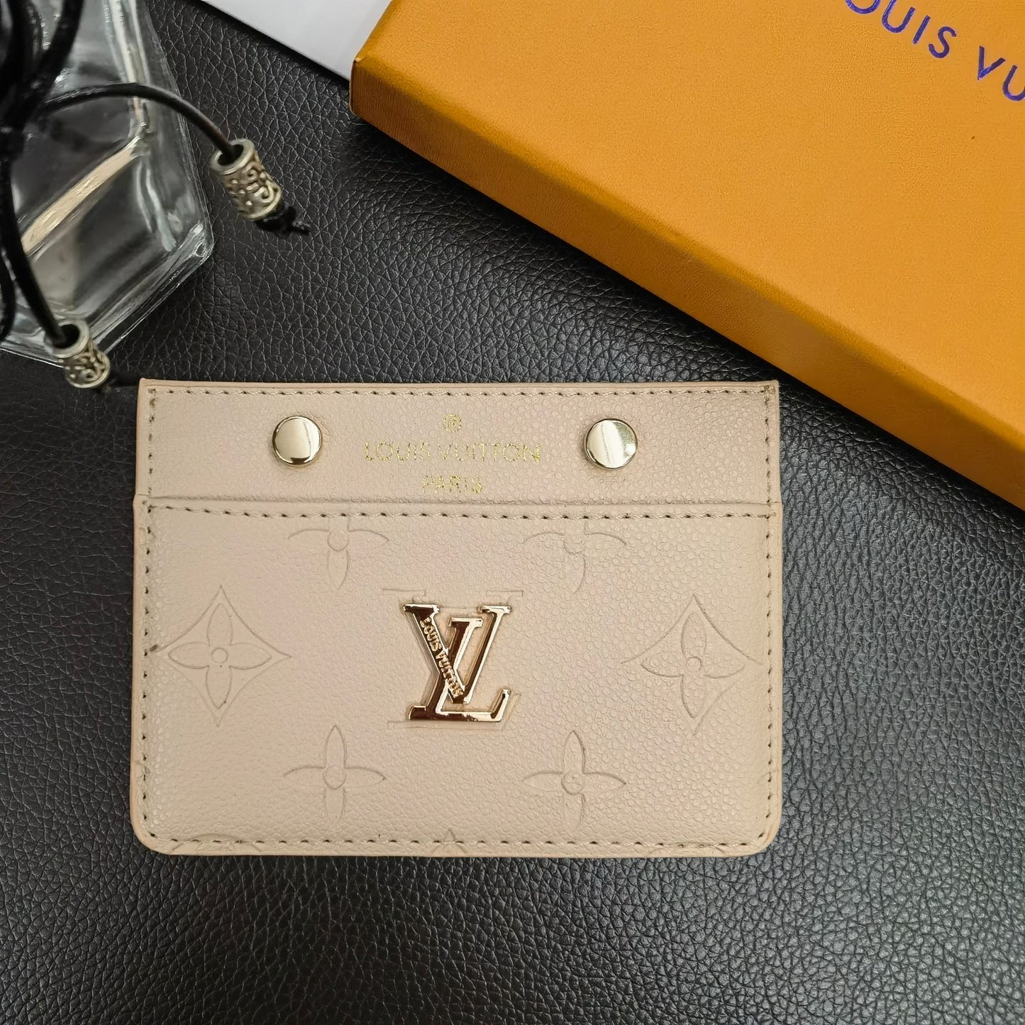 Peněženka LV Signature Slim Card Holder