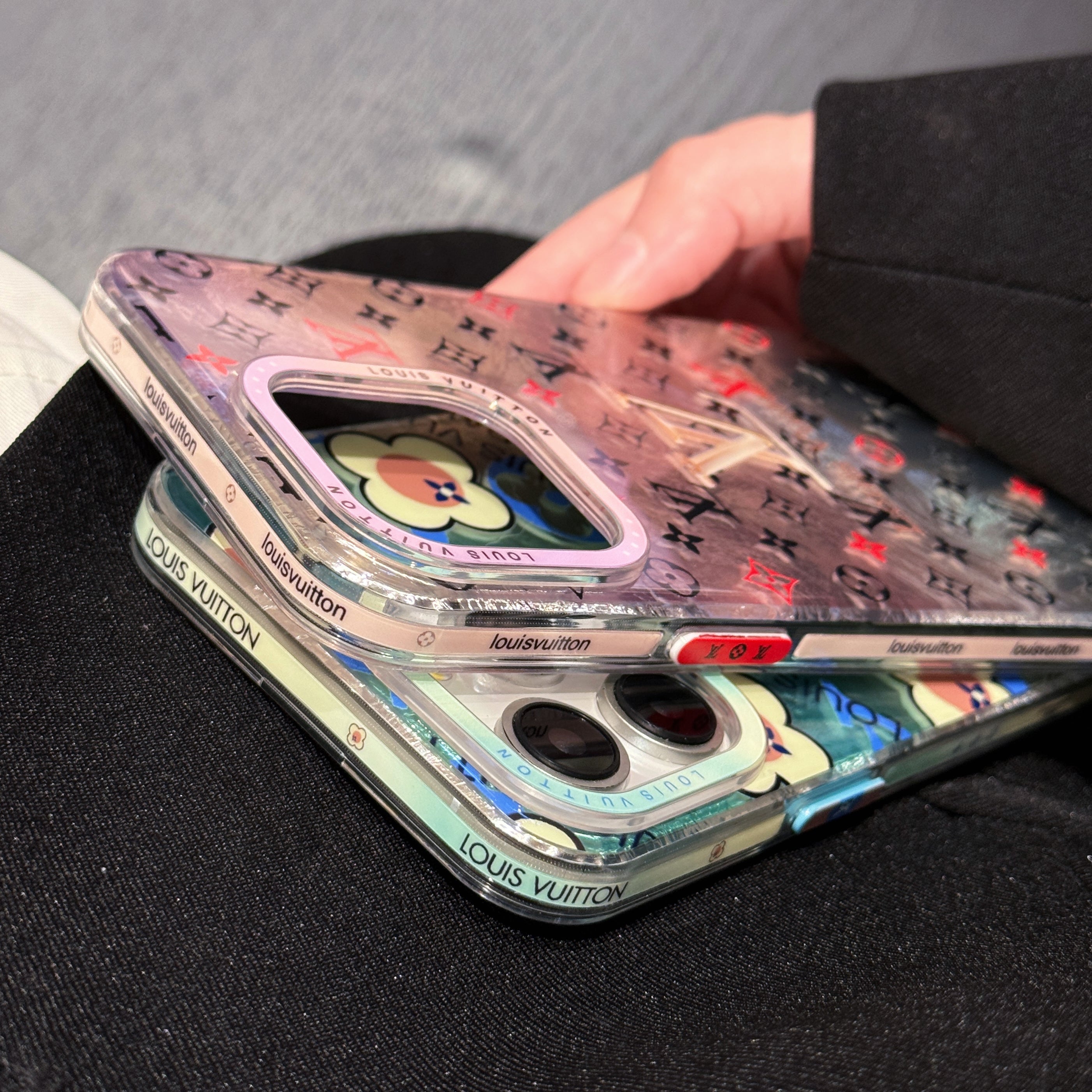 Pouzdro Lou na iPhone