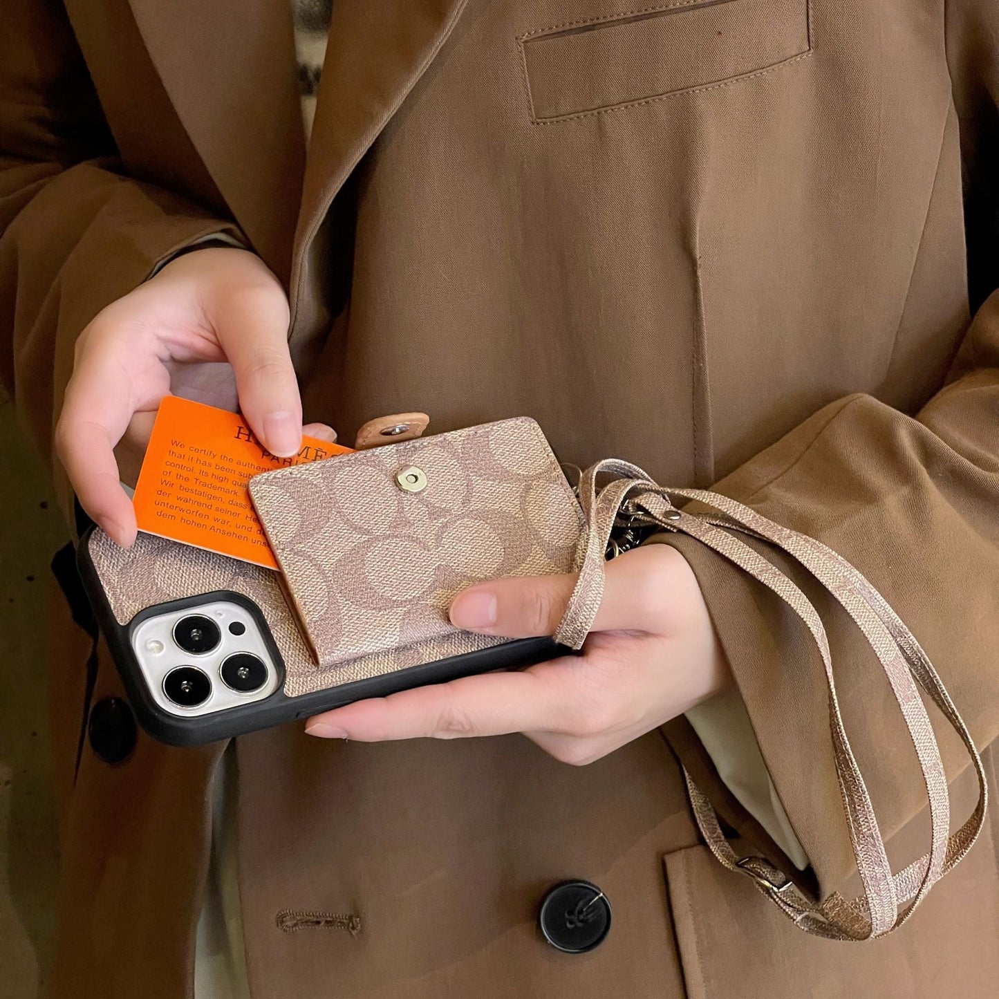 Coa Card Bag Leren iPhone-hoesje met ketting