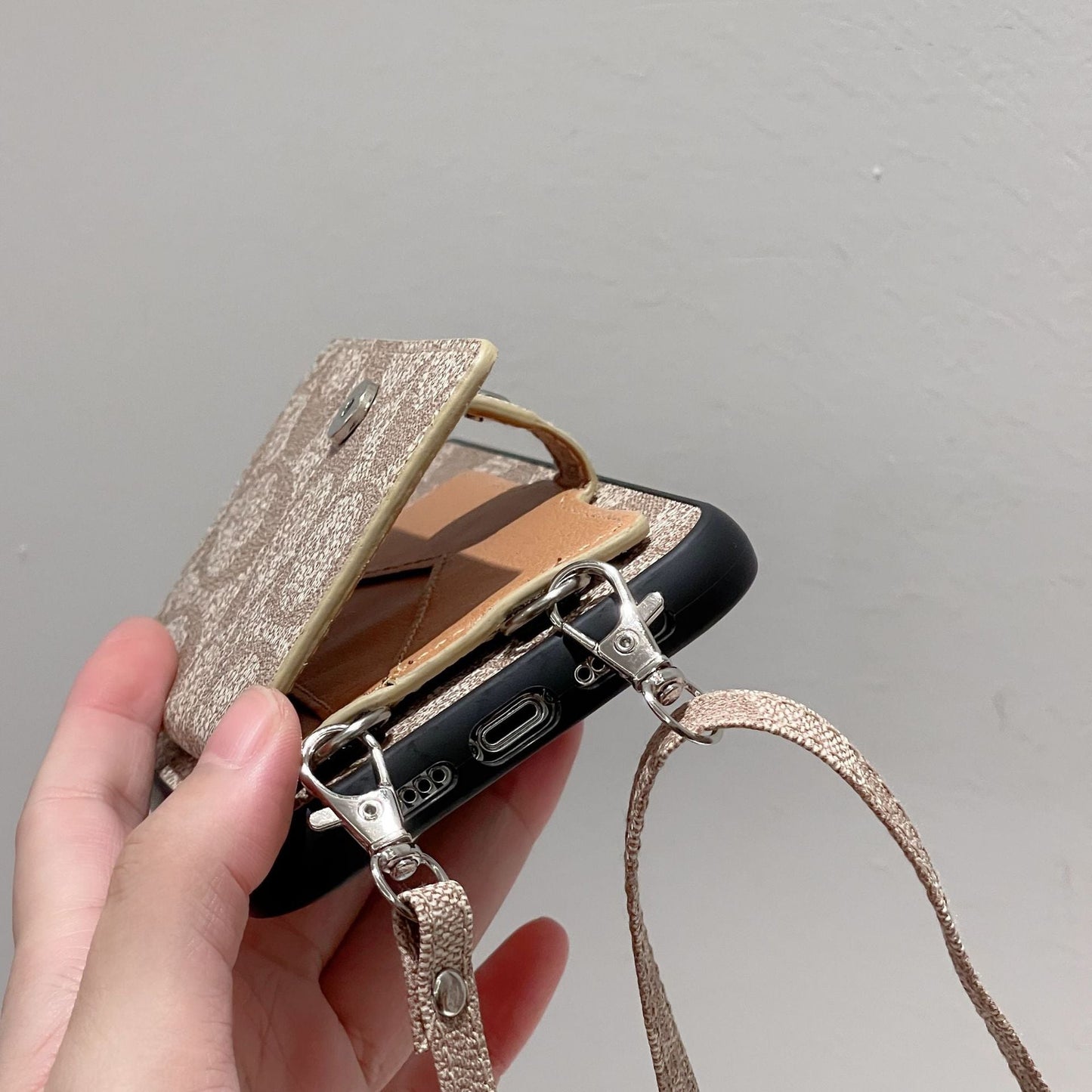 Coa Card Bag Leren iPhone-hoesje met ketting