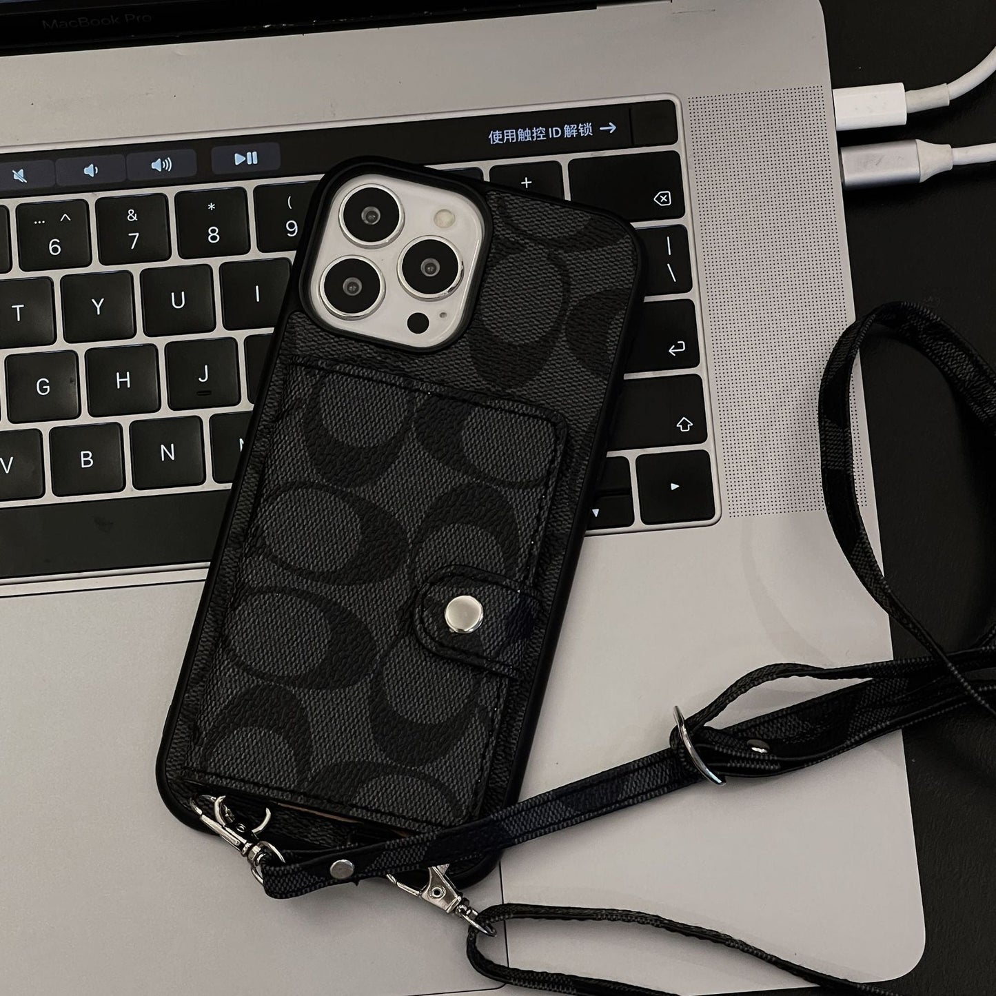 Coa Card Bag Leren iPhone-hoesje met ketting