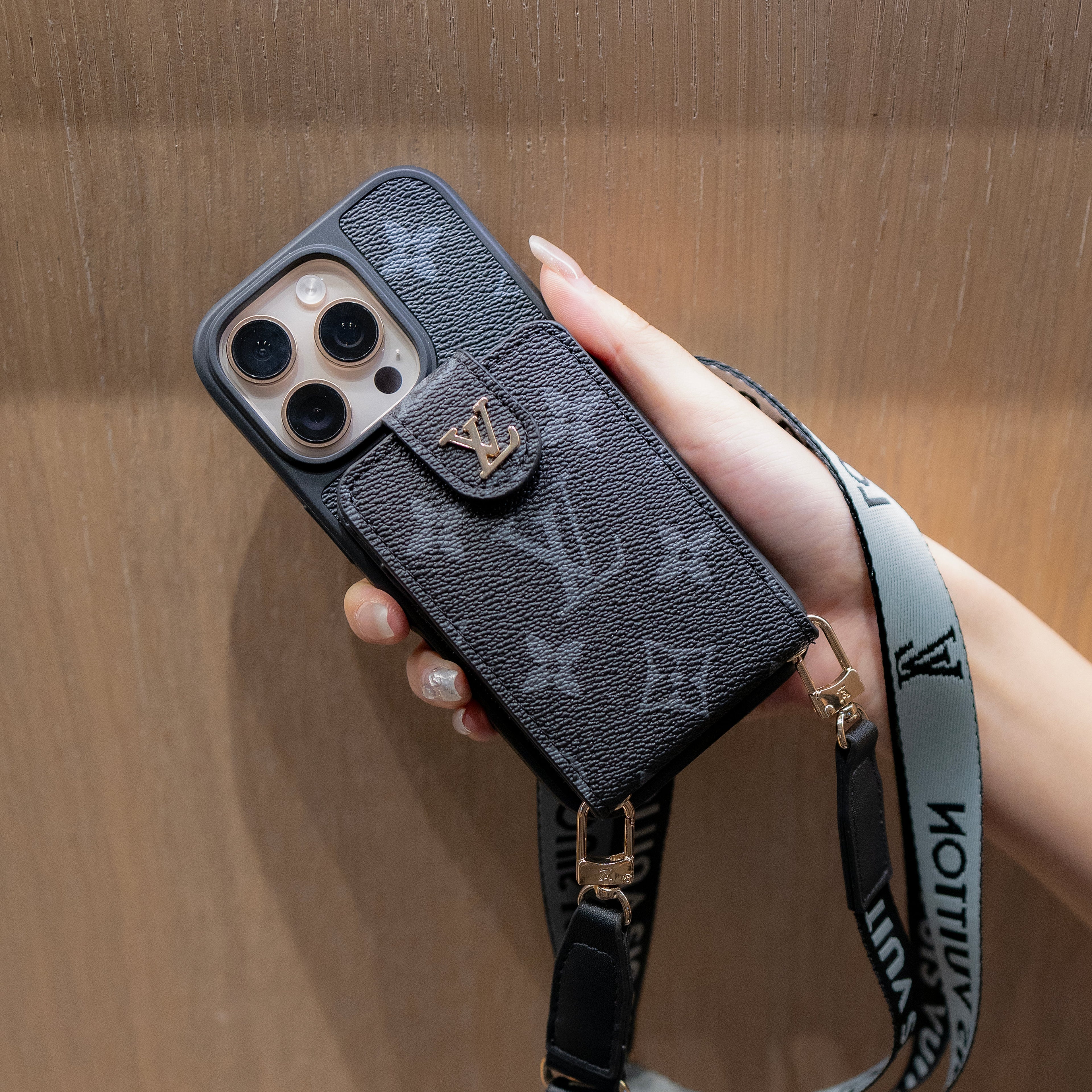 New Classic Luxury Card Holder Phone Case 010