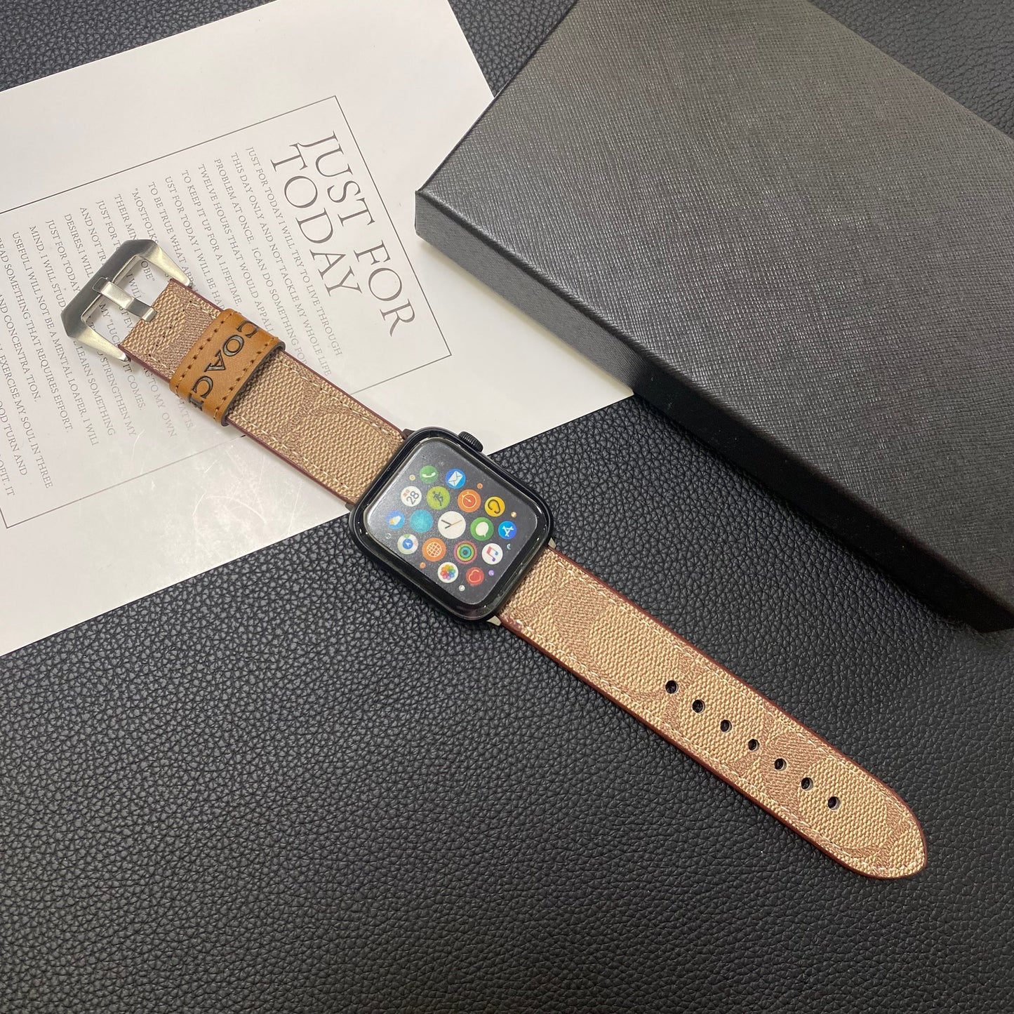 Skórzany pasek do zegarka Apple Watch Jasnobrązowy-YHK244221710
