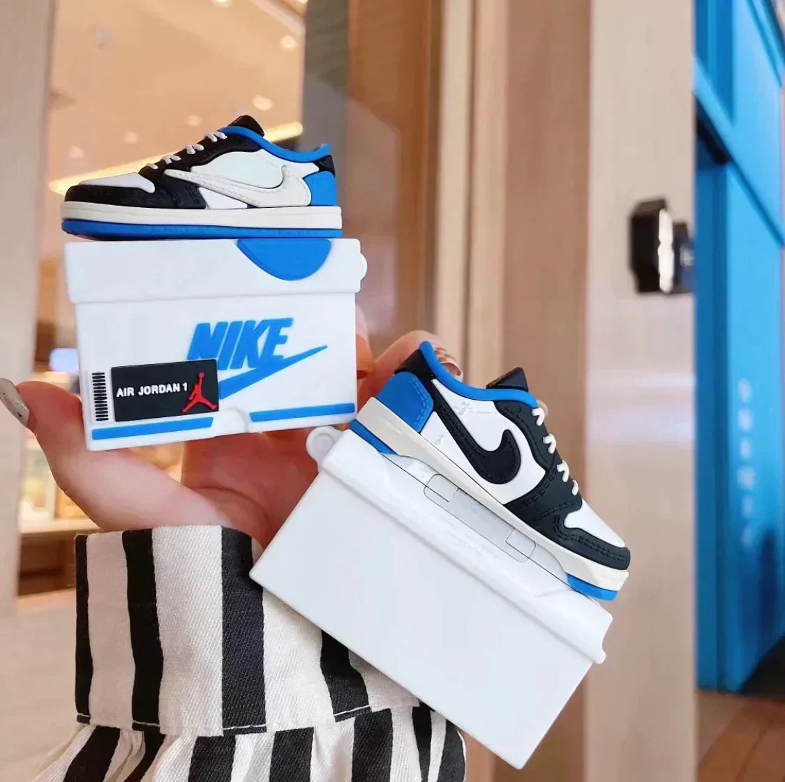 Pouzdra na sluchátka Nike\j AirPods