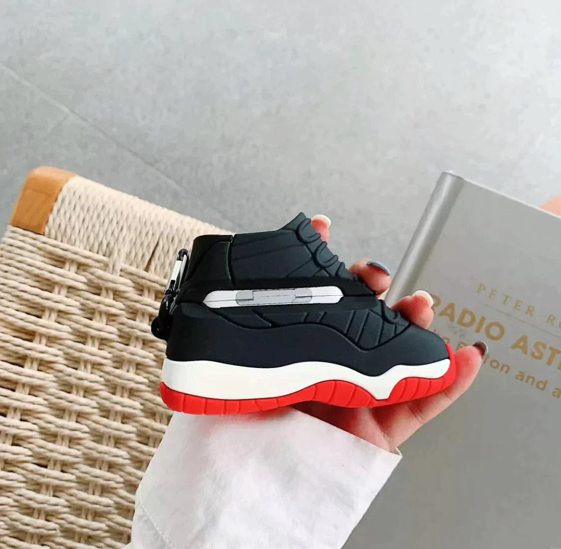 AirJ Limited AirPods 케이스