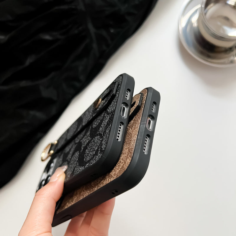 Pouzdro na iPhone s držákem Coach, kávová, velikost SW240330