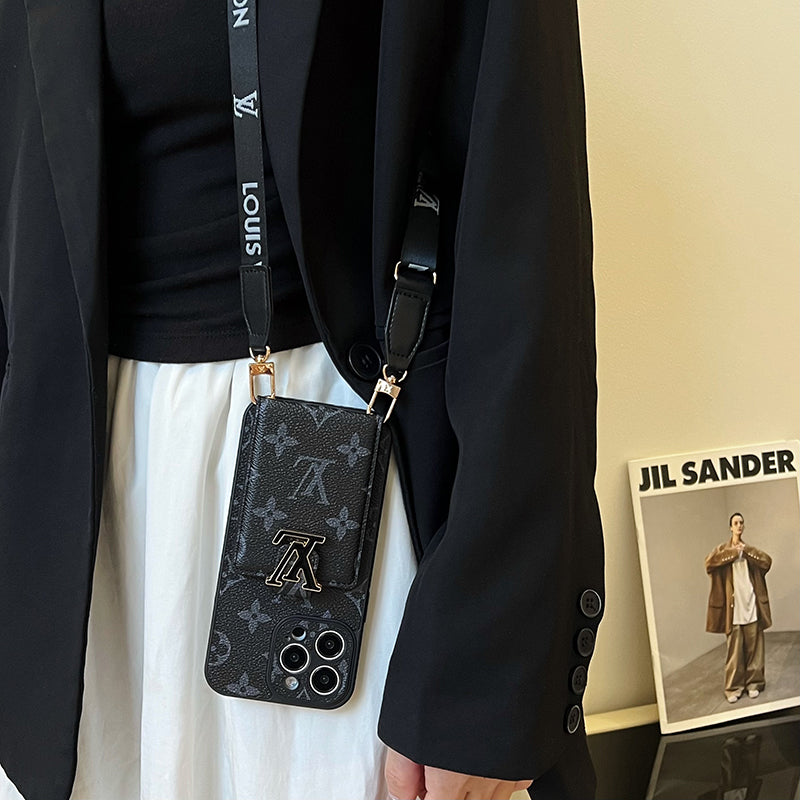 Chaîne de sac à cartes Lou noir Coque et skin iPhone