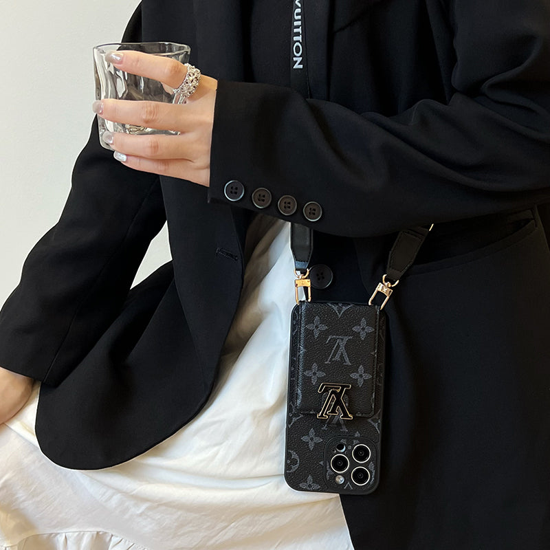 Lou Card Bag Chain Black iPhone Case