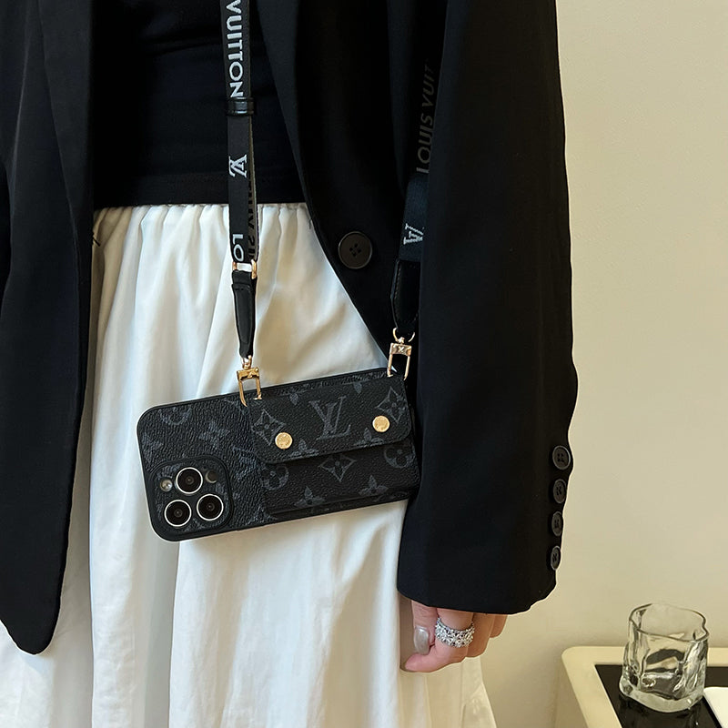 Chaîne de sac à cartes Lou noir Coque et skin iPhone