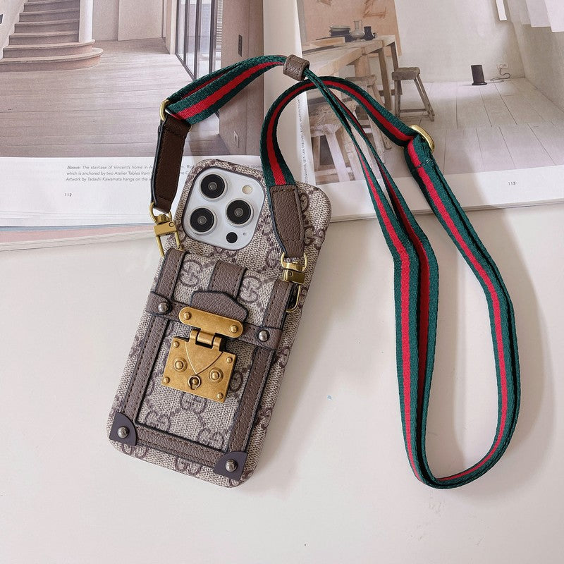 Lou GG kártyatartó láncos iPhone tok