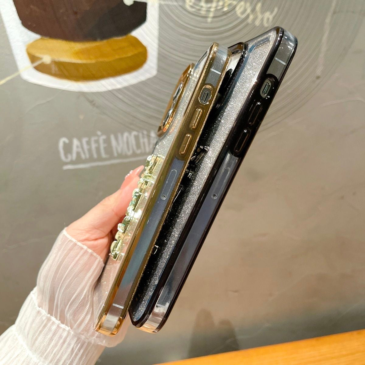 Flashowe etui na iPhone'a