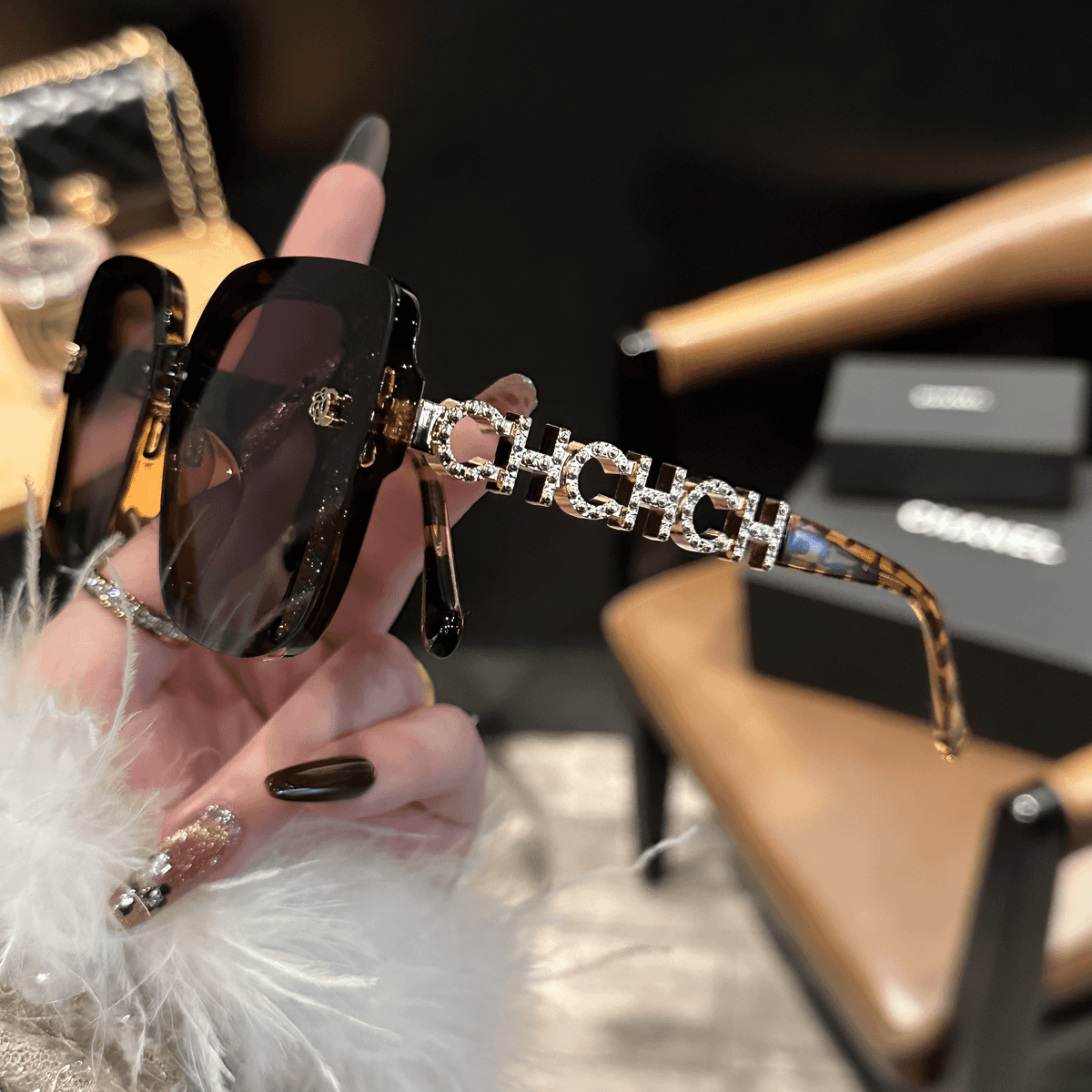 Egyedi luxus HD polarizált napszemüveg nőknek – UV-védelem vezetéshez és utazáshoz