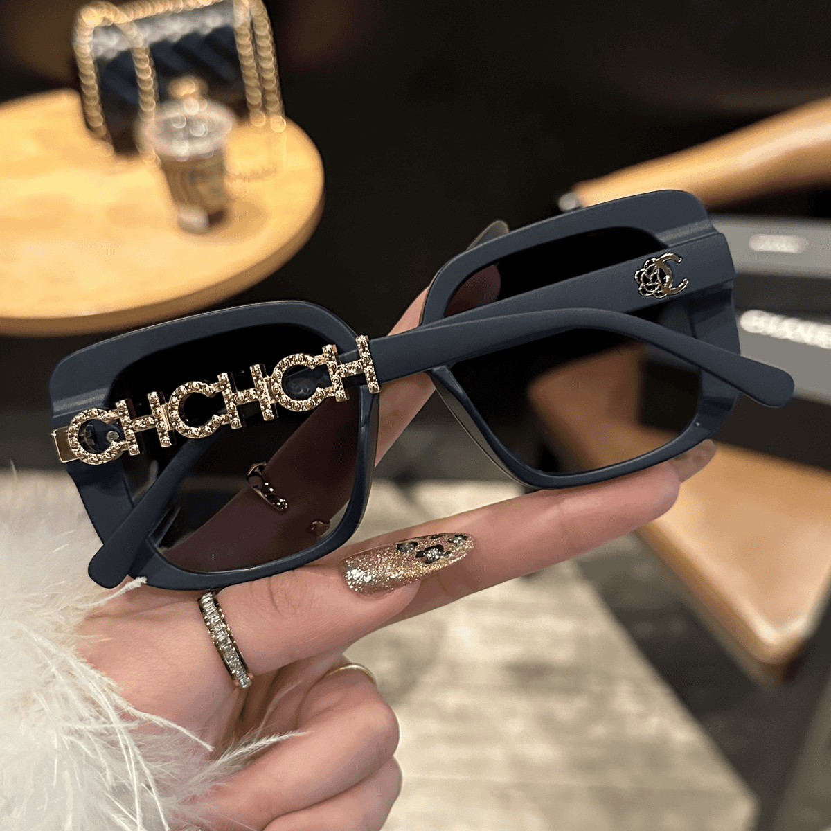 Egyedi luxus HD polarizált napszemüveg nőknek – UV-védelem vezetéshez és utazáshoz
