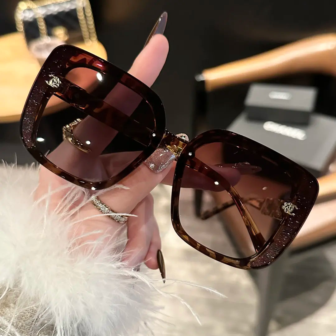 Egyedi luxus HD polarizált napszemüveg nőknek – UV-védelem vezetéshez és utazáshoz