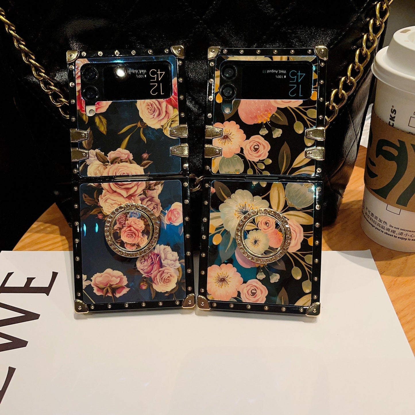 Kwadratowe etui do Samsunga Galaxy Z Flip6/5/4/3 5G „Iris Ring”